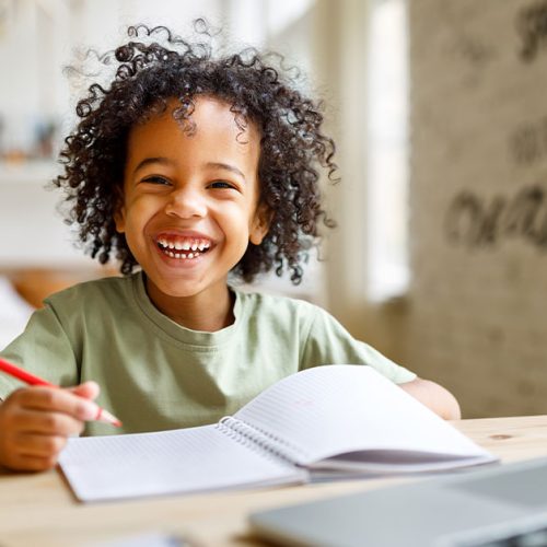 “Educação para o Futuro” Transforma Escolas em Nova Brasília de Valéria